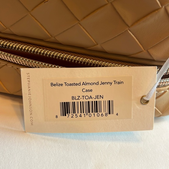 Stephanie Johnson Belize Jenny train case-NEW-interior bag not included-NWT - Picture 11 of 16